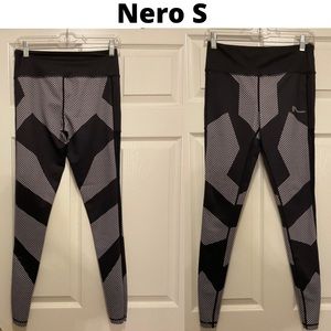 NERO leggings